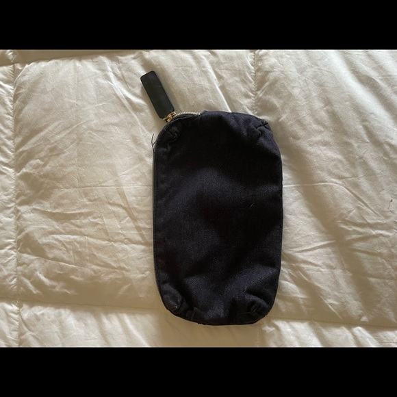 Hayward Black & Blue Makeup Bag with zipper - Picture 4 of 8